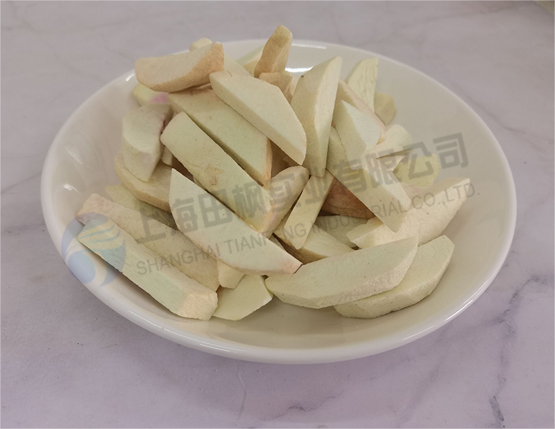 冷凍干燥機(jī)凍干桃子，口感酥脆濃郁